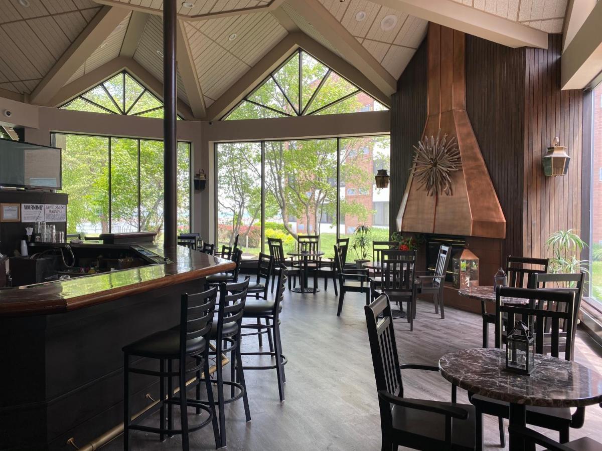 Clarion Hotel Conference Center On Lake Erie Dunkirk Esterno foto