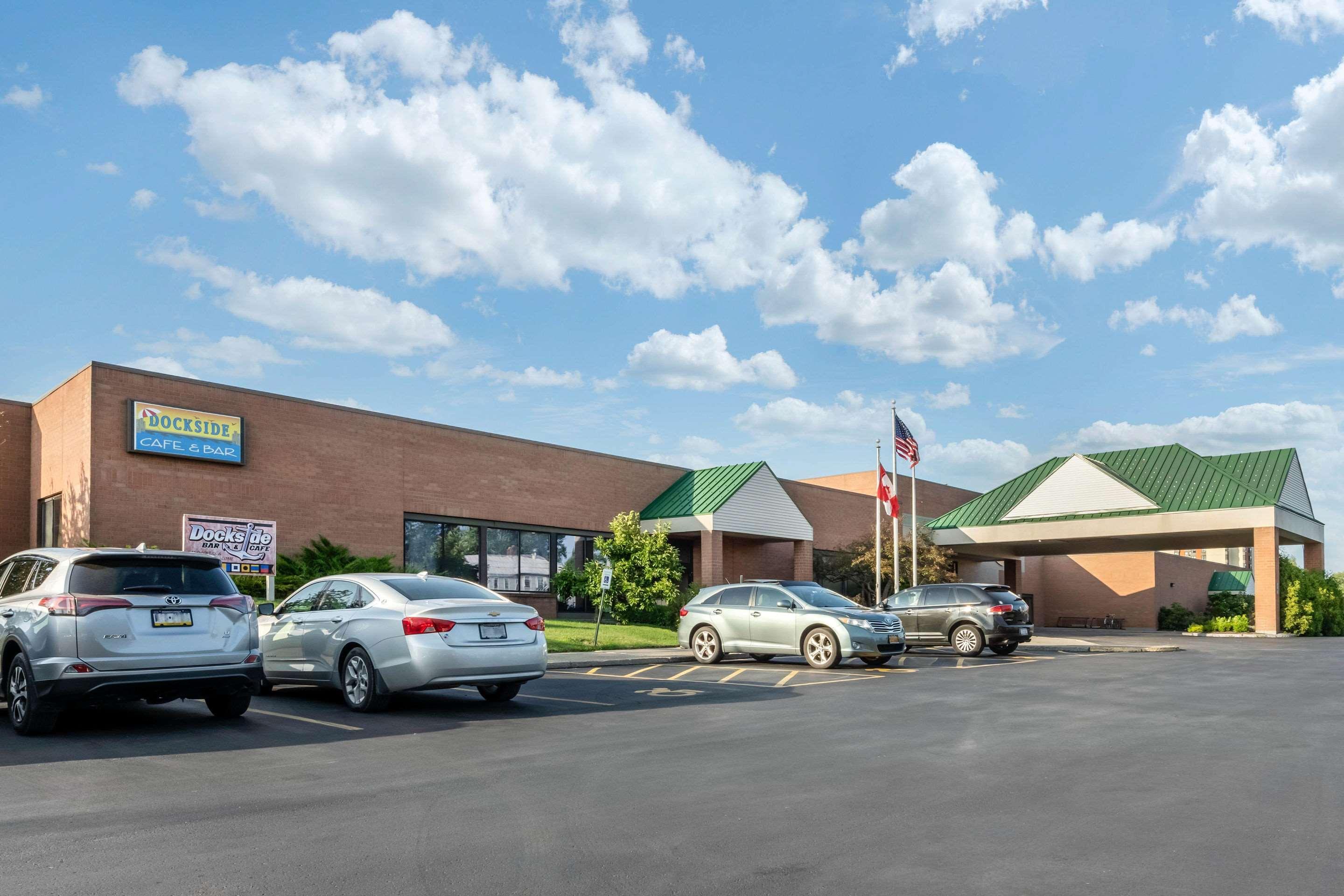 Clarion Hotel Conference Center On Lake Erie Dunkirk Esterno foto